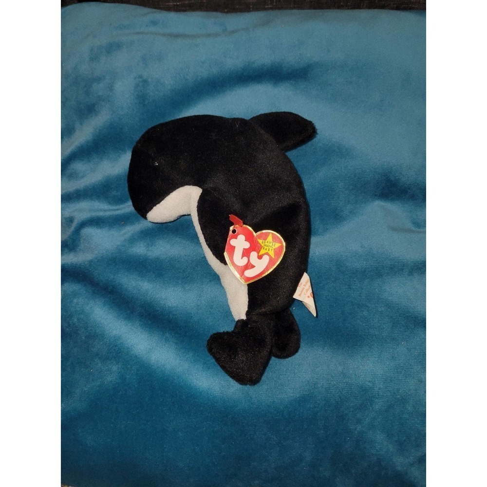 Ty Beanie Babies Waves The Whale
